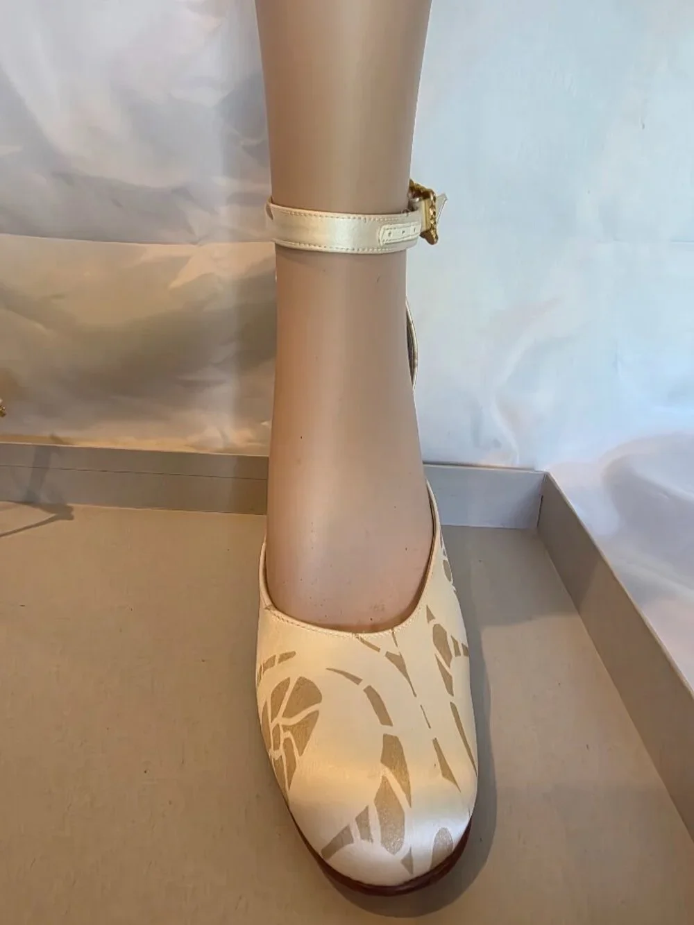VIVIENNE WESTWOOD IVORY & GOLD PRINT PLATFORM ANKLE STRAP HEELS
